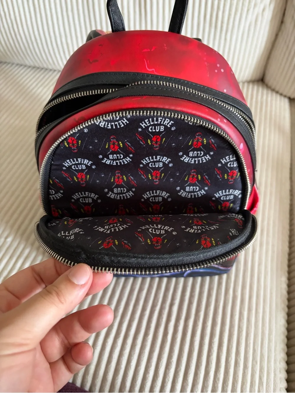 Stranger things loungefly | Eddie Munson
